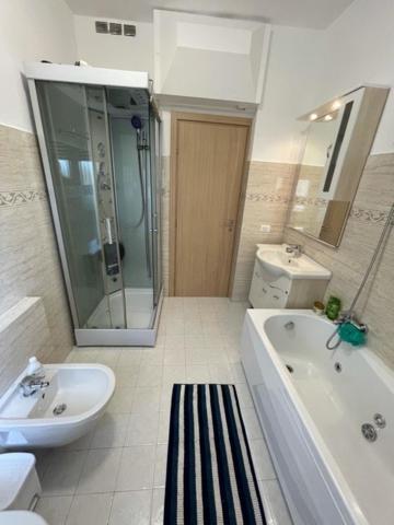 Affitti Brevi Caterina Apartment Seriate Exterior foto